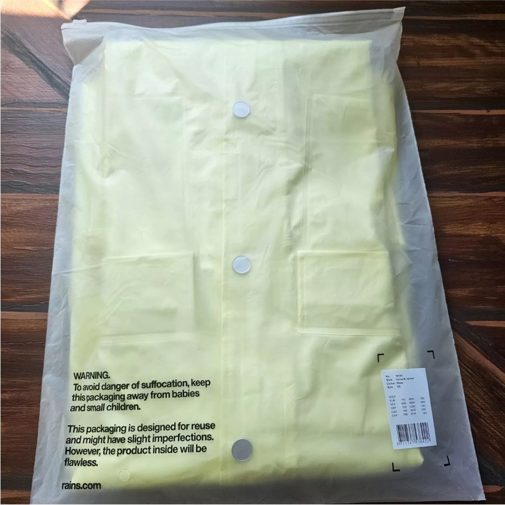 NWT RAINS Curve Women’s Jacket in the color Straw $140. - Picture 7 of 7